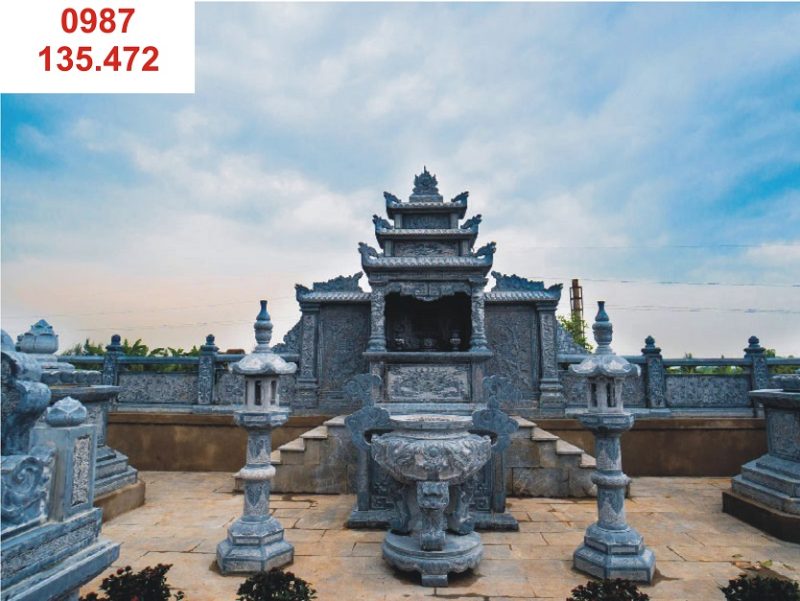 Giá bán lư hương đá ngoài trời