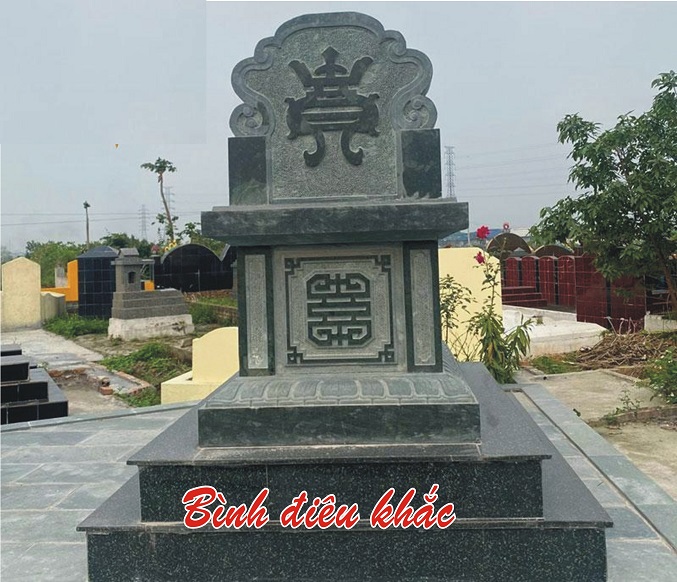 Mẫu mộ ngai đá